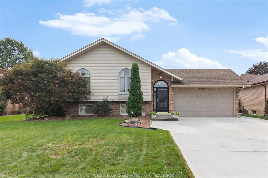 2085-edgemore-windsor-ontario-26022800