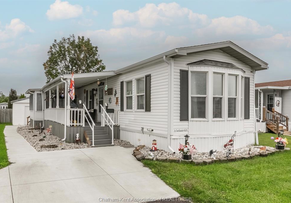 132-dunkirk-drive-chatham-ontario-26022805