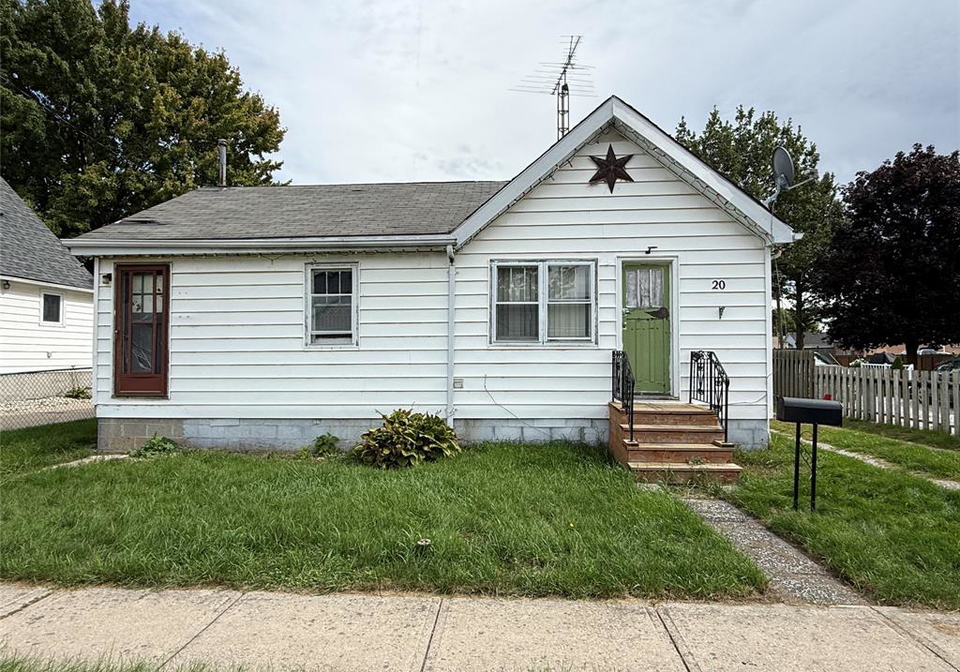20-first-street-wallaceburg-ontario-26022841