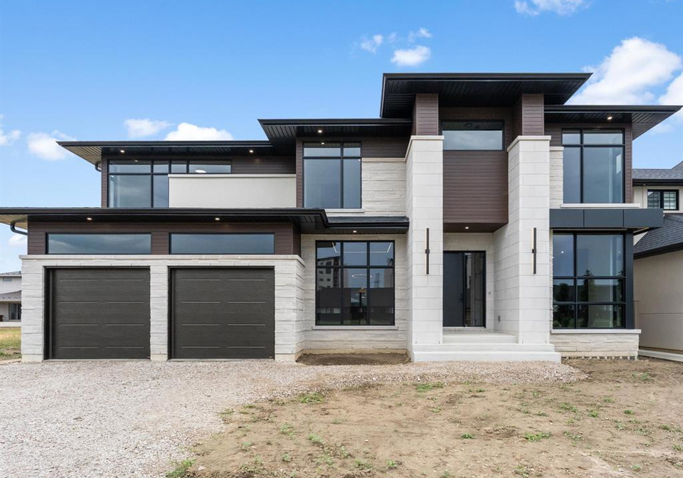 4910-terra-bella-lasalle-ontario-26022851