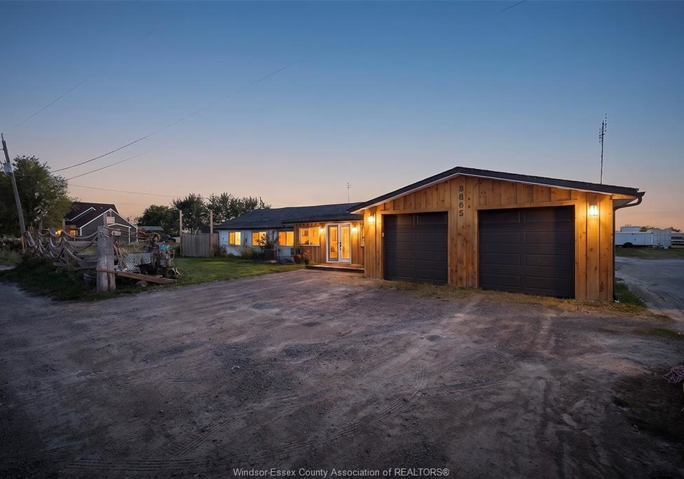 8865-howard-avenue-lasalle-ontario-26022853
