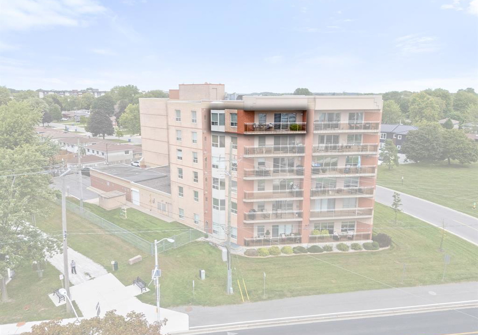 99-robson-road-leamington-ontario-26022859