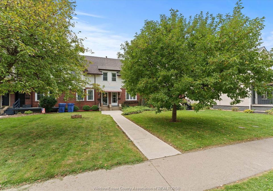 1261-monmouth-road-windsor-ontario-26022862