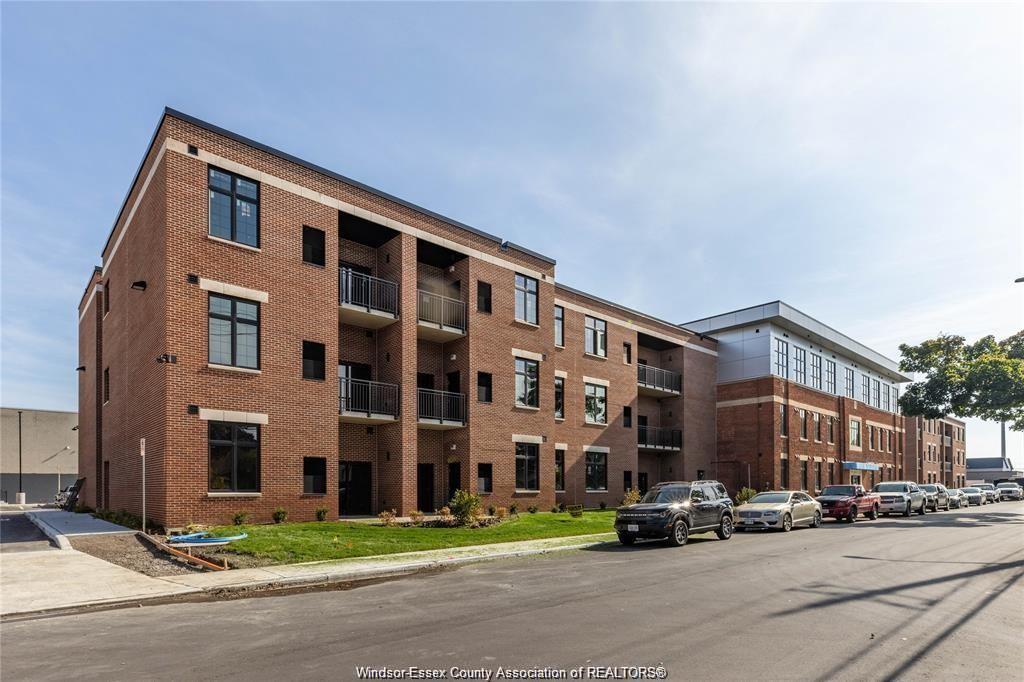 1370-argyle-windsor-ontario-26022864