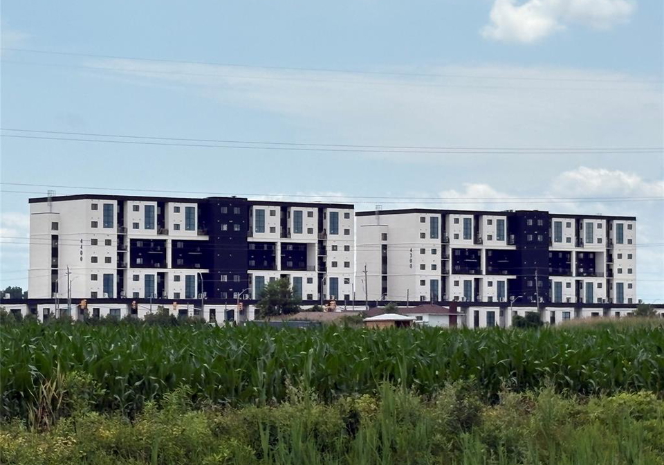 4400-laurier-parkway-lasalle-ontario-26022868