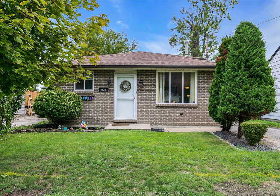 970-jarvis-avenue-windsor-ontario-26022889