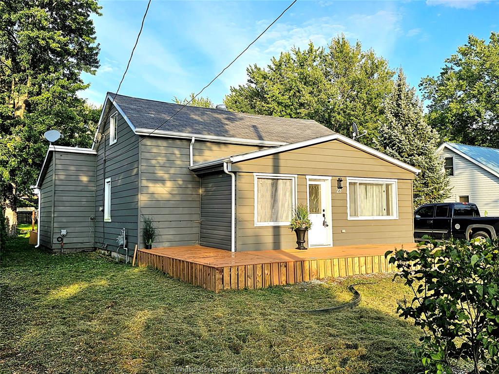 23-ella-street-south-tilbury-ontario-26022896