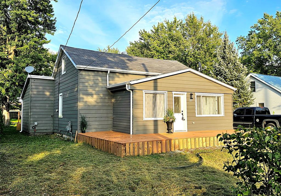 23-ella-street-south-tilbury-ontario-26022896