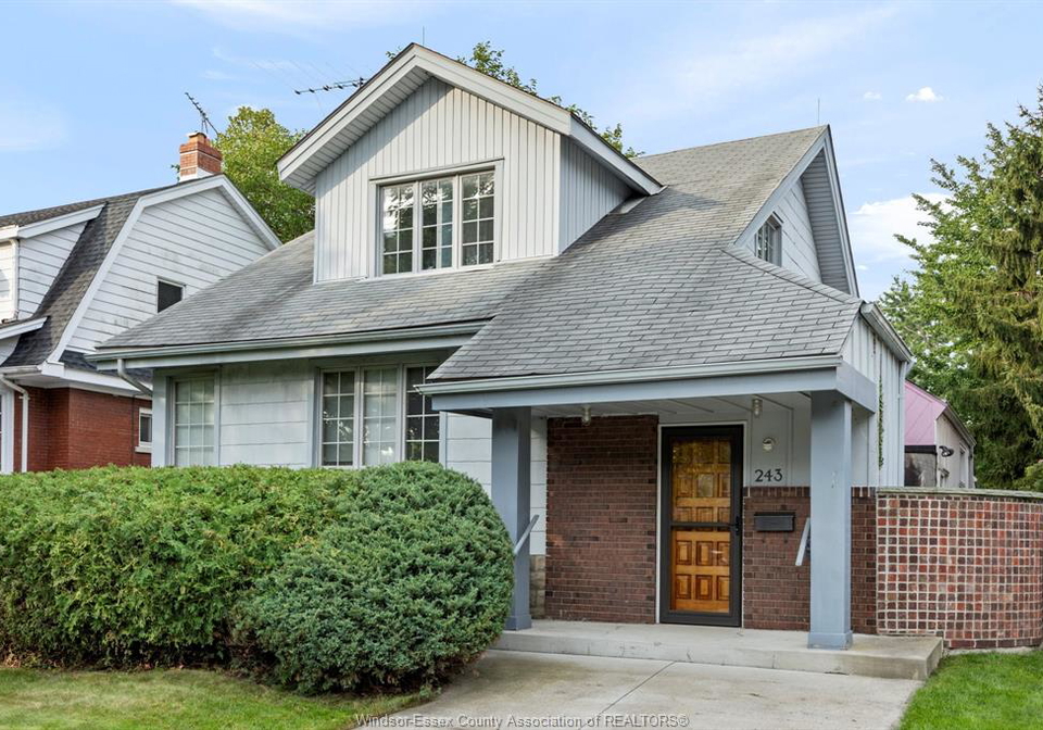 243-esdras-place-windsor-ontario-26022897