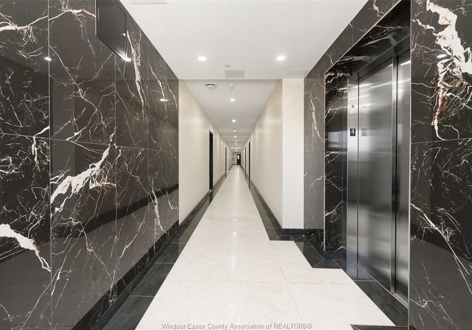 705-grand-marais-windsor-ontario-26022915