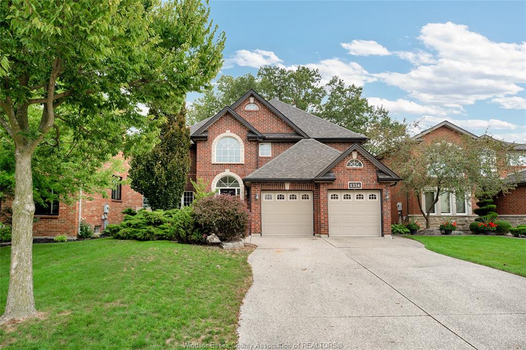 1334-lakeview-windsor-ontario-26022929