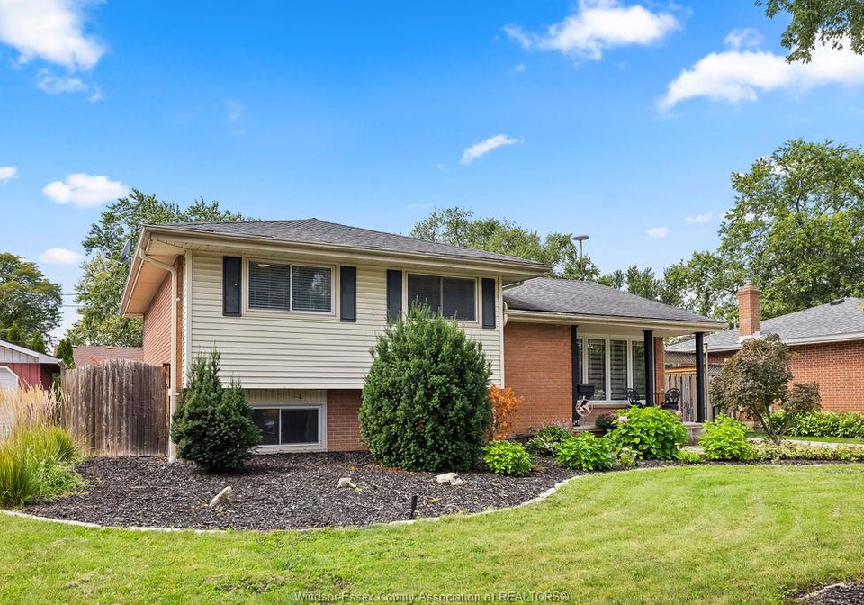 1023-marjorie-drive-windsor-ontario-26022930