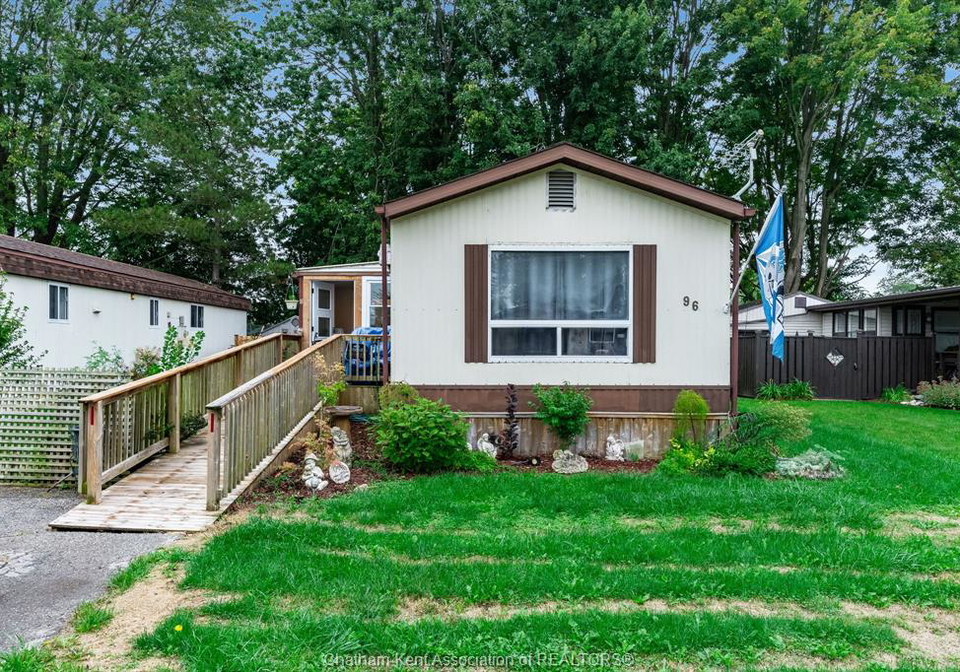 96-regency-drive-chatham-ontario-26022934