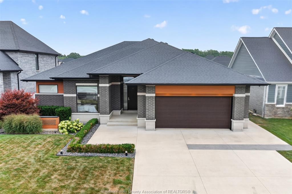 212-rafih-crescent-lakeshore-ontario-26022935
