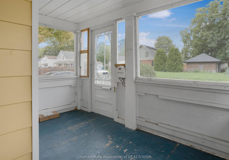 196-raleigh-street-chatham-ontario-26022967
