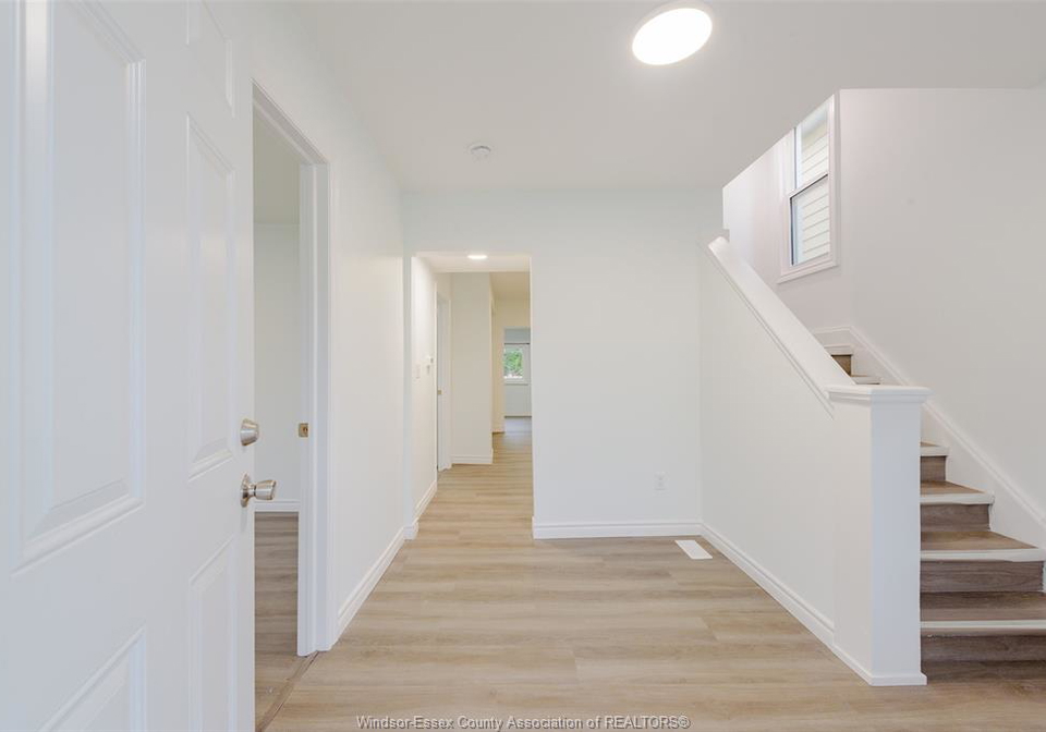 941-cataraqui-windsor-ontario-26022972