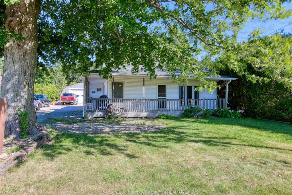 1323-mersea-road-2-leamington-ontario-26023008