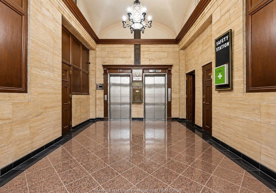 267-pelissier-street-windsor-ontario-26023019