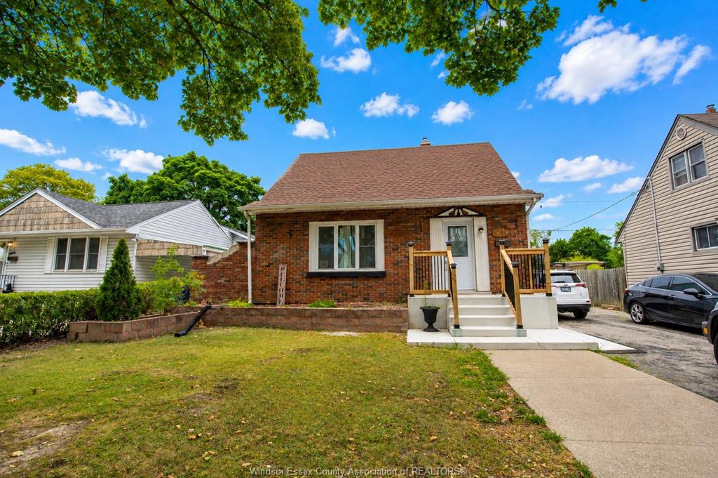 1081-rankin-avenue-windsor-ontario-26023026