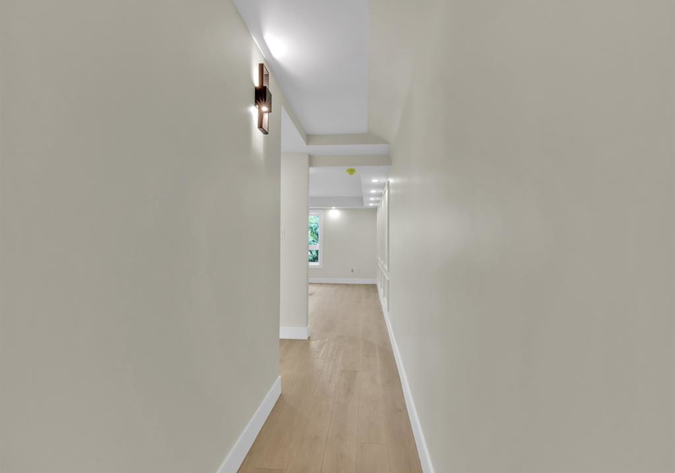 670-cameron-windsor-ontario-26023036