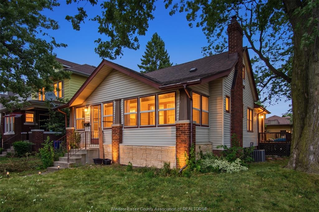 2292-dougall-avenue-windsor-ontario-26023037