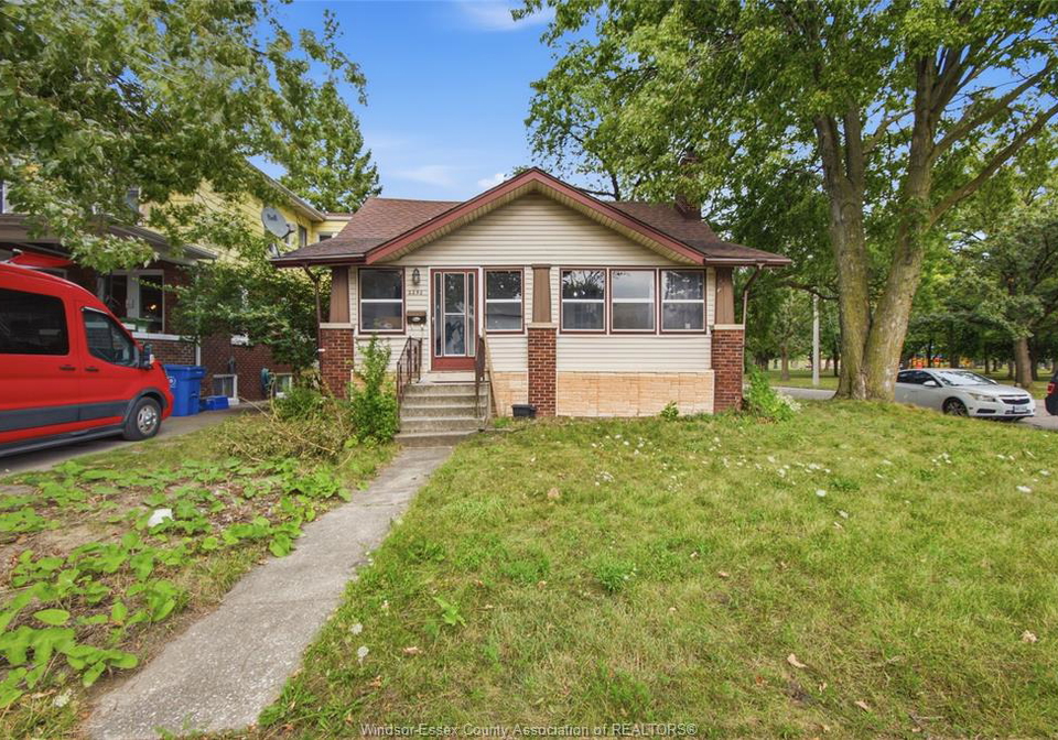 2292-dougall-avenue-windsor-ontario-26023037