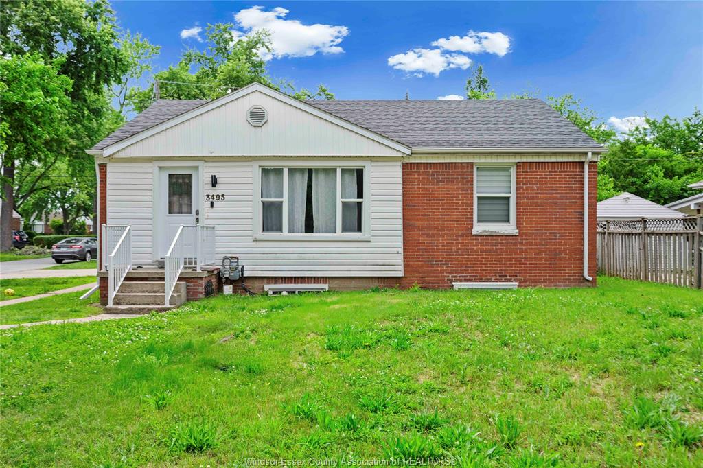 3495-longfellow-avenue-windsor-ontario-26023042