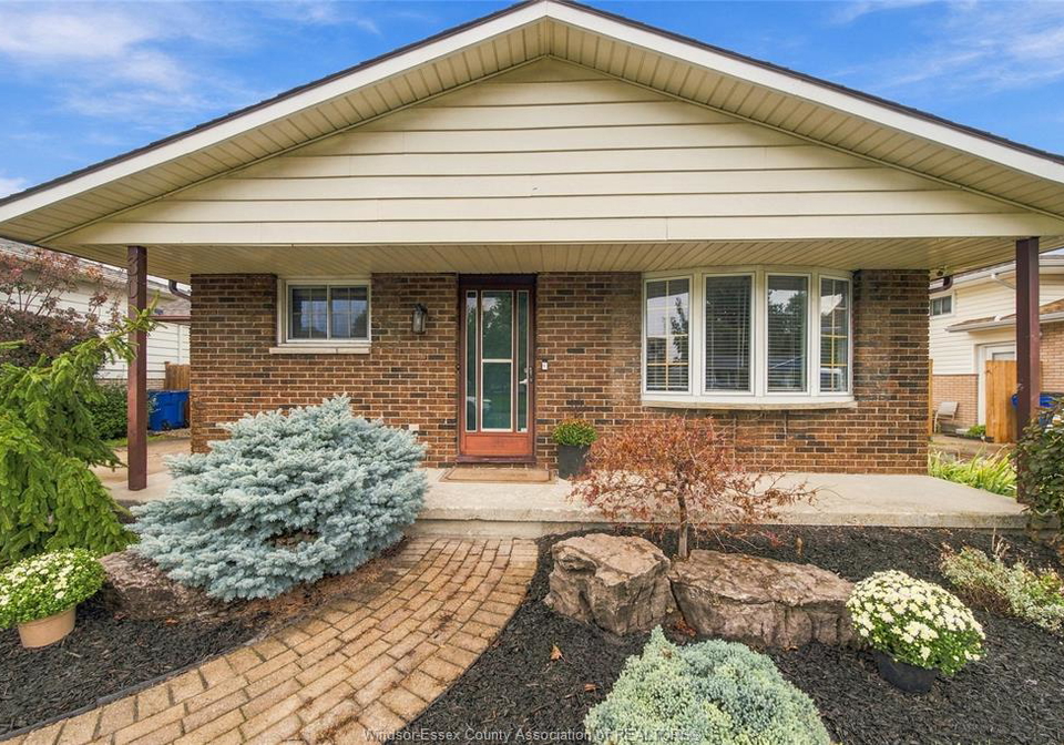 30-pearl-street-tilbury-ontario-26023053