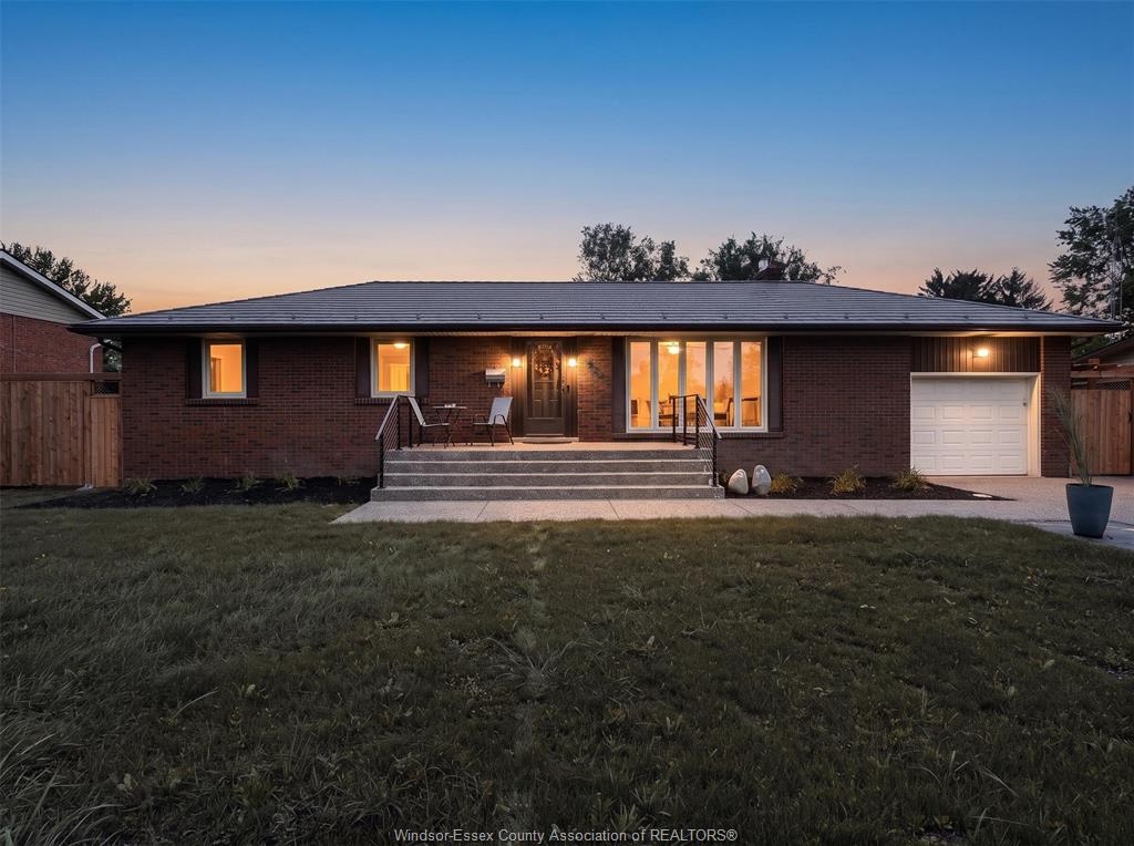 825-morton-drive-lasalle-ontario-26023069