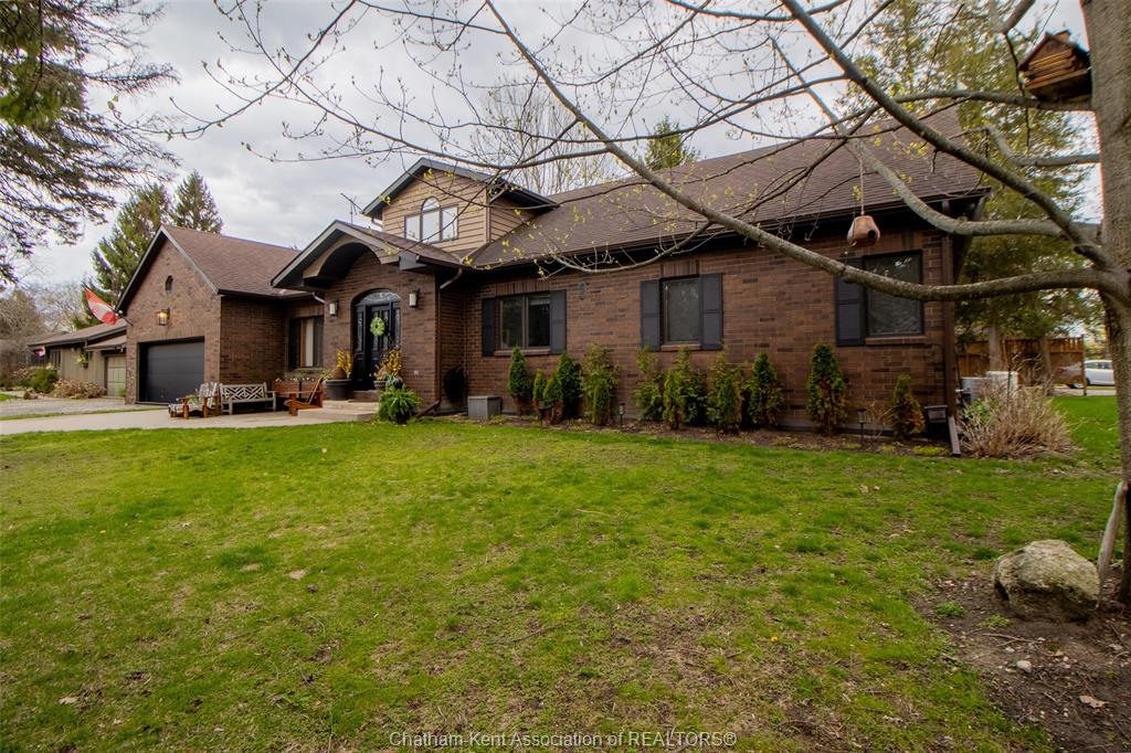 18116-3rd-avenue-rondeau-ontario-26023070