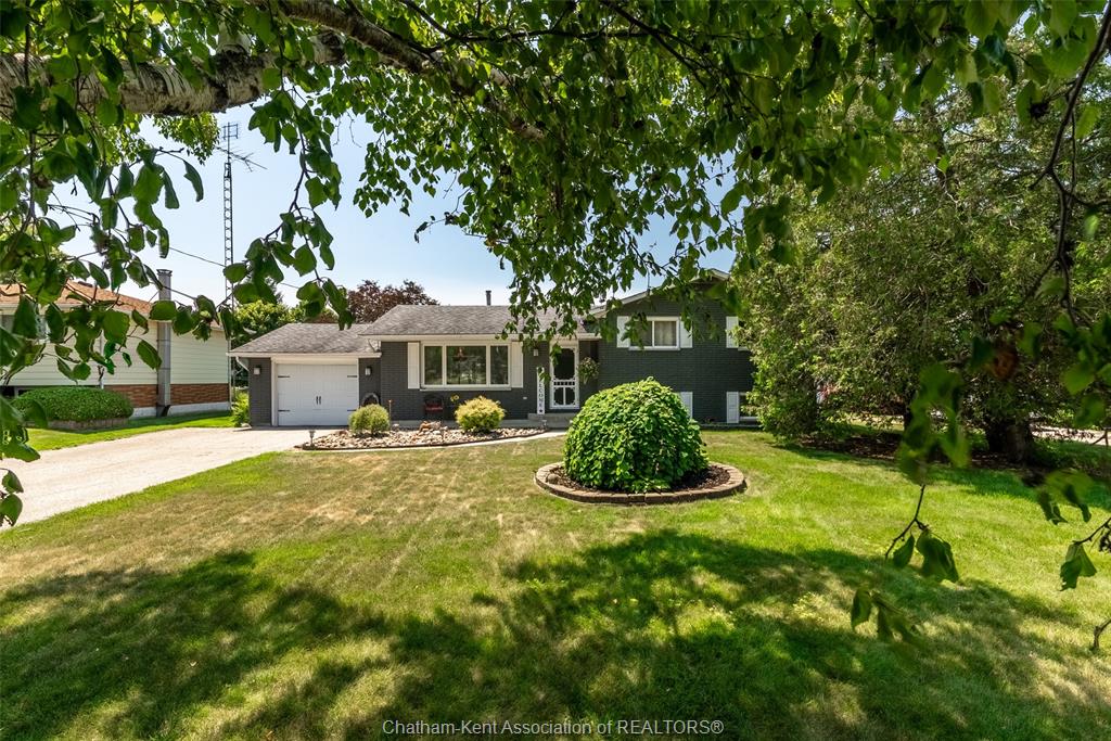 3501-egremont-road-plympton-wyoming-ontario-26023093