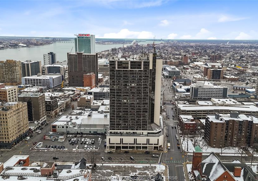 150-park-windsor-ontario-26023094