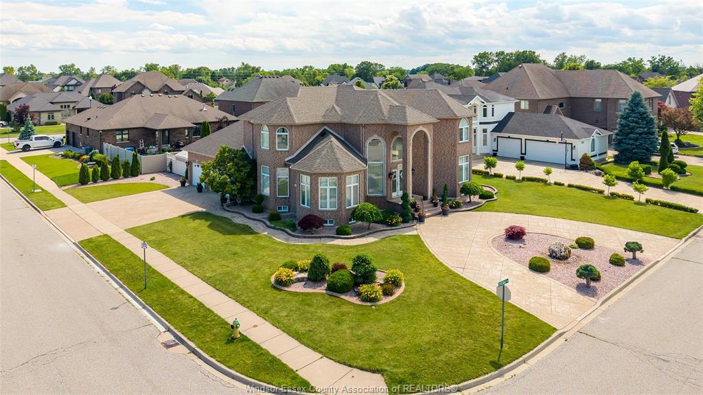 498-clydesdale-lakeshore-ontario-26023101