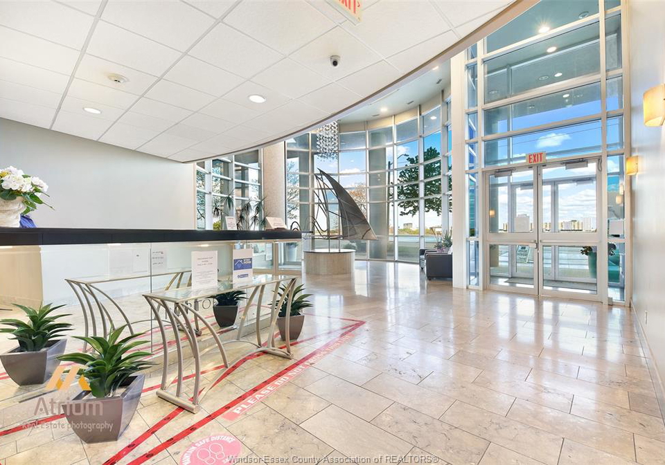 1225-riverside-drive-west-windsor-ontario-26023104