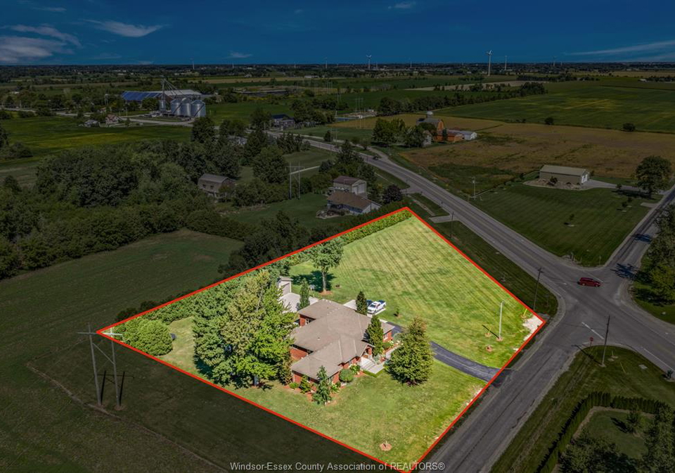 374-inman-sideroad-kingsville-ontario-26023114