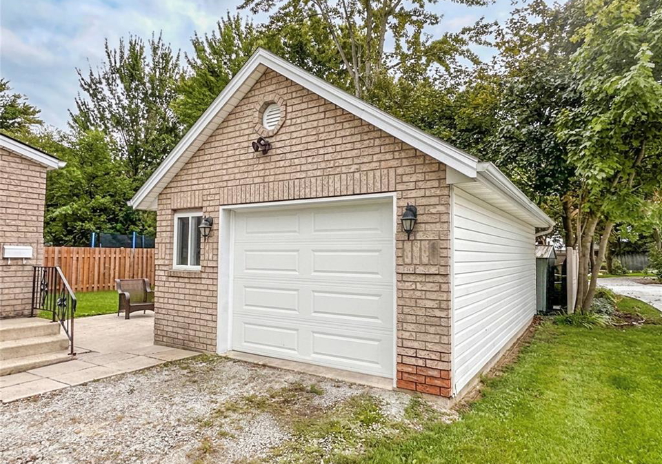 105-aberdeen-street-merlin-ontario-26023124