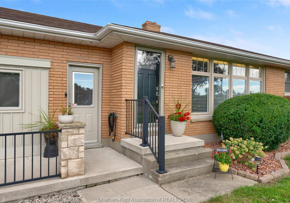 19948-pook-road-blenheim-ontario-26023126