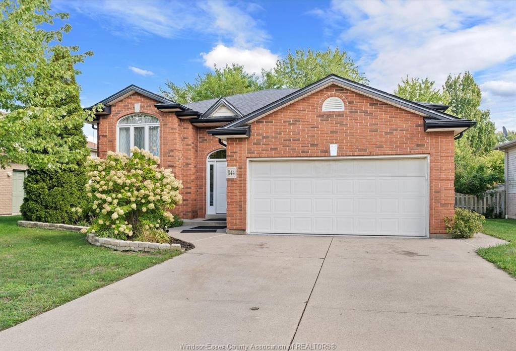 844-cottage-grove-kingsville-ontario-26023152