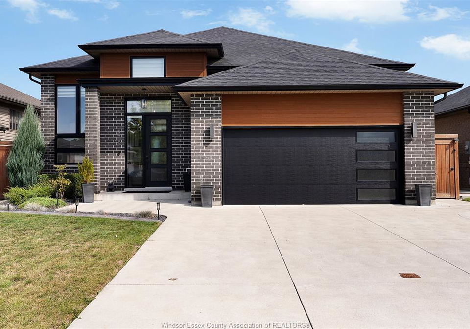 378-welsh-amherstburg-ontario-26023153