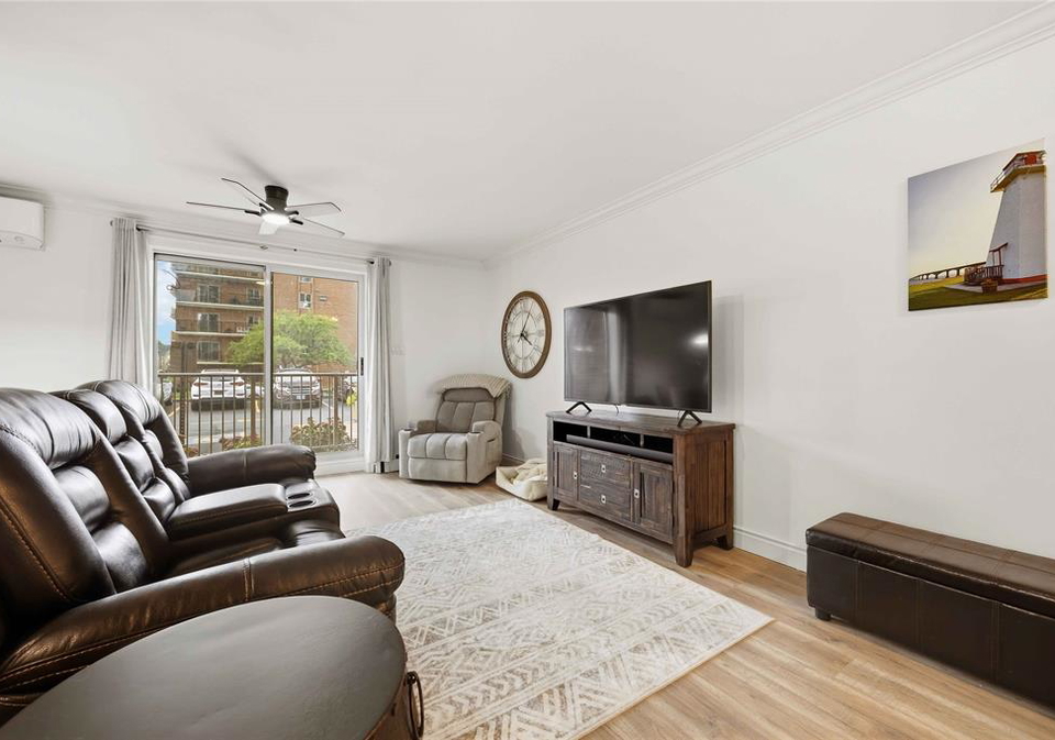 10-derby-lane-sarnia-ontario-26023155