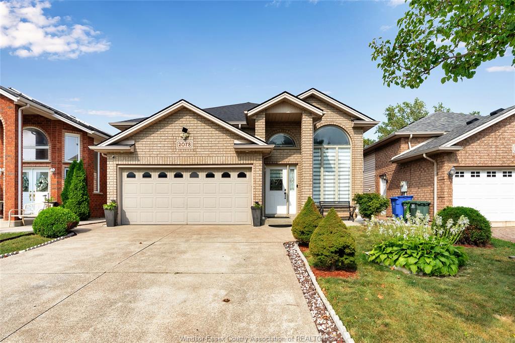 2078-rockport-windsor-ontario-26023173