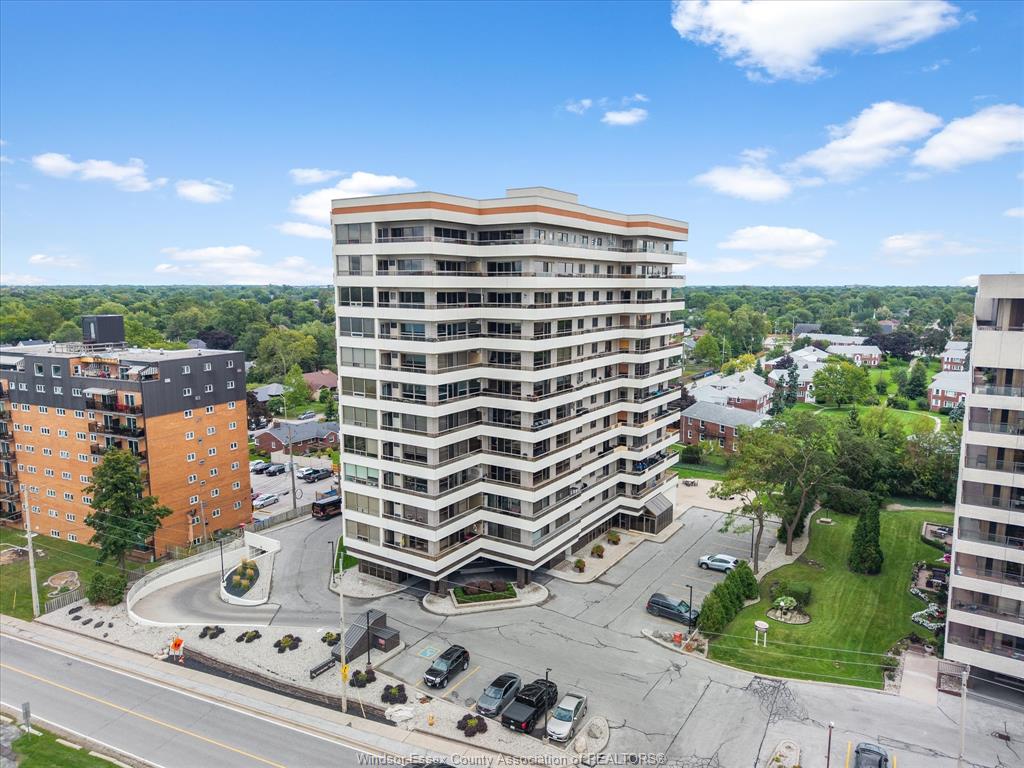 5151-riverside-drive-east-windsor-ontario-26023175