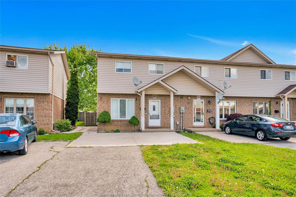1272-south-pacific-windsor-ontario-26023187