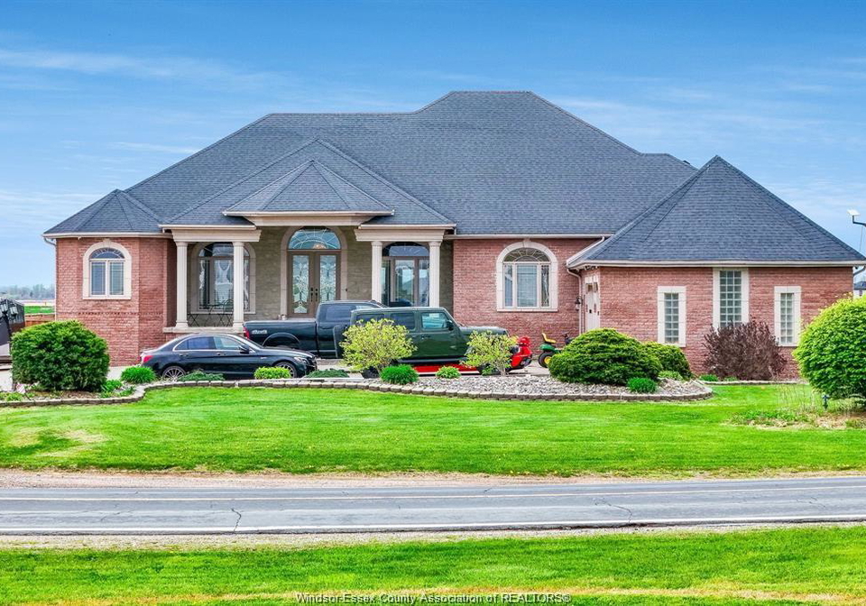 916-mersea-road-2-leamington-ontario-26023193