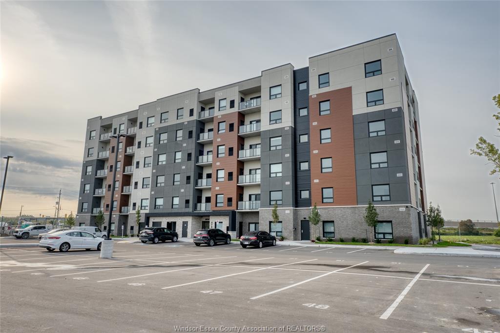 4785-walker-road-windsor-ontario-26023213