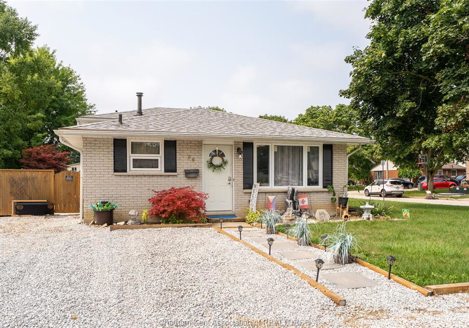 86-marion-avenue-chatham-ontario-26023215