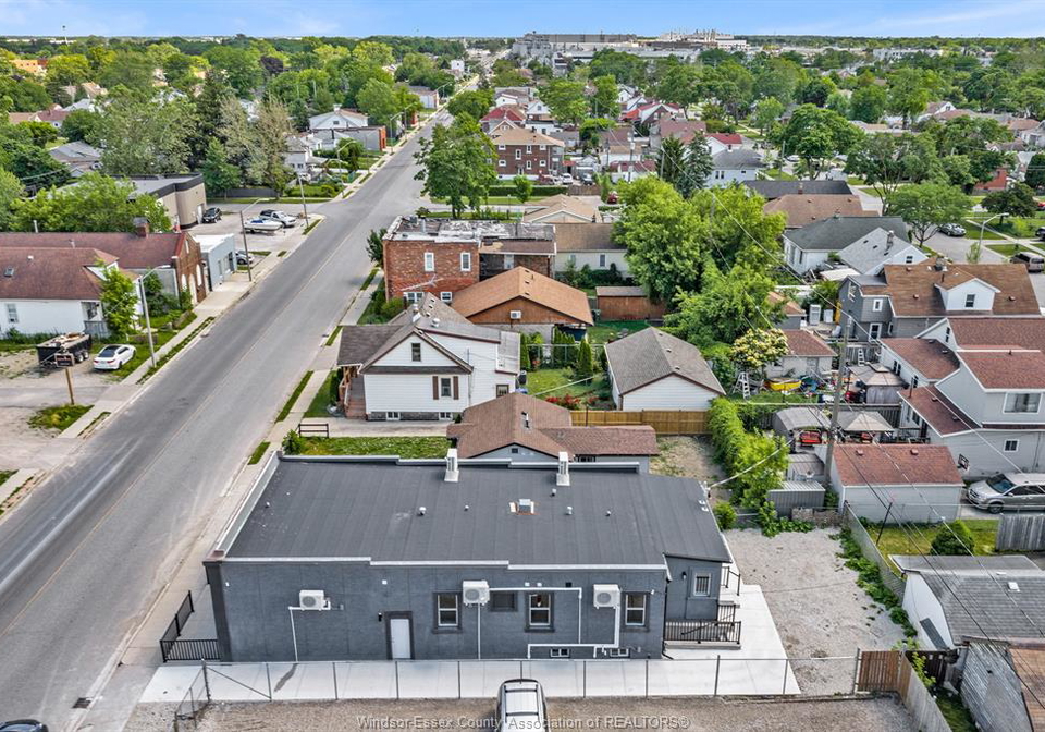 1657-59-drouillard-road-windsor-ontario-26023218