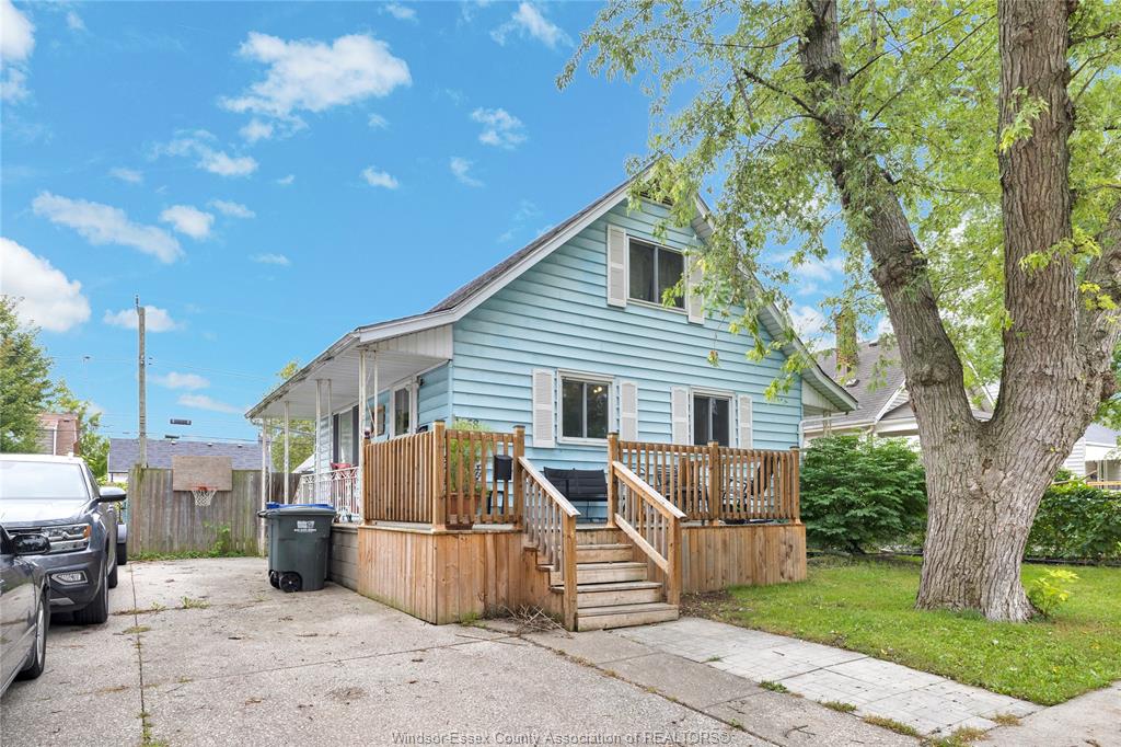 1658-arthur-windsor-ontario-26023221