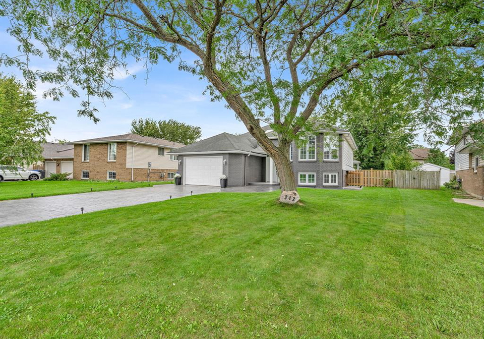 242-george-crescent-lakeshore-ontario-26023231