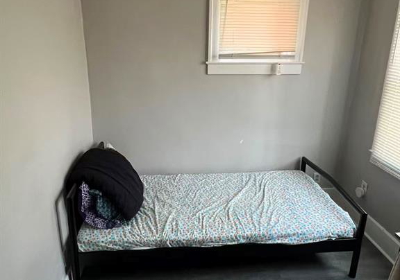1616-wyandotte-west-windsor-ontario-26023233